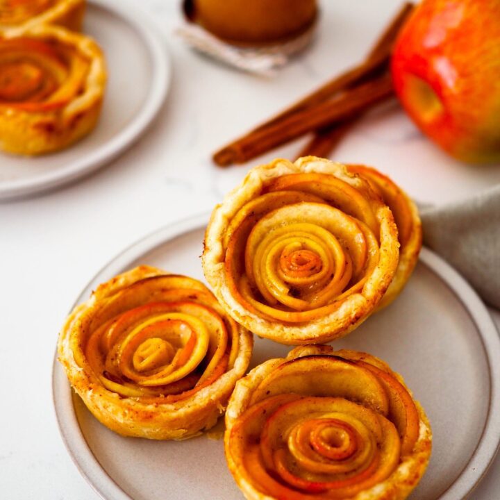 Flower shaped caramel apple pies with Rose flavored Chantilly