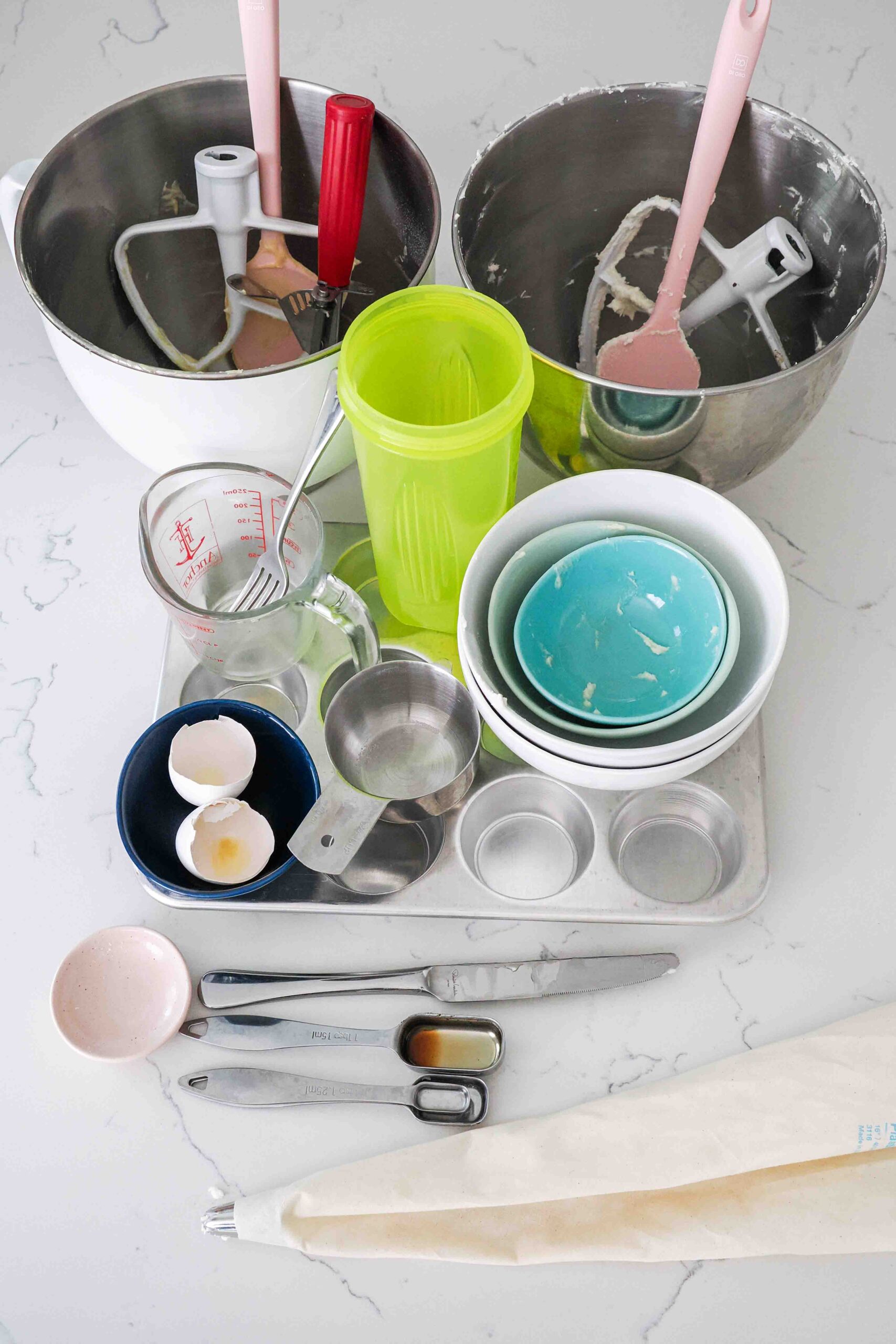 The amount of dishes used to make vanilla bean cupcakes.